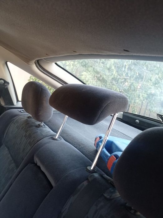 Машина Опел сатам