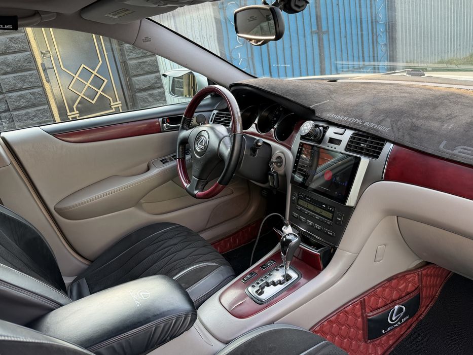 Продам Lexus Es 300