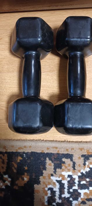 гири/ дъмбели - 5 кг. - 2 бр.