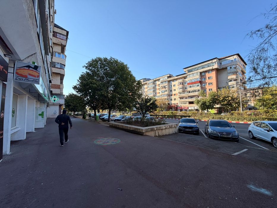 Inchiriez apartament calea bucuresti