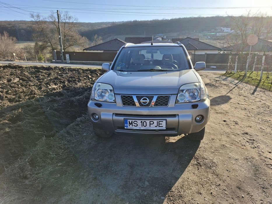 Nissan X-Trail T30