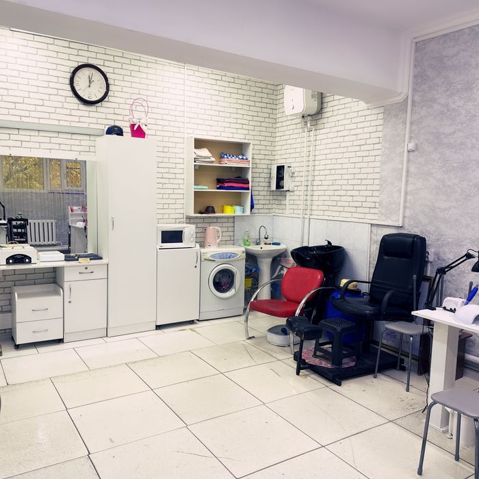 Продам дейсвующи Салон красоты