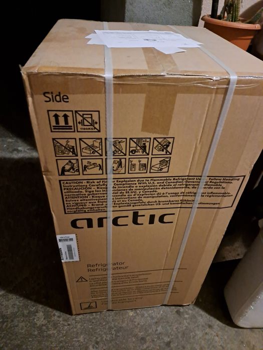 Frigider Arctic,mic,nou,sigilat