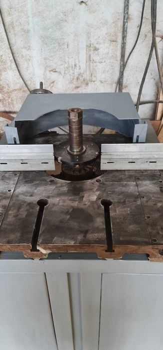 Freza lemn cu cap inclinabil