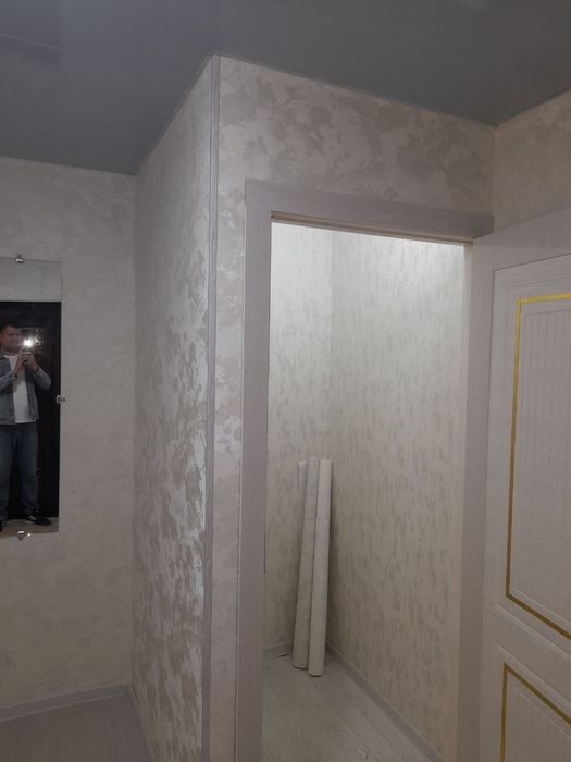 Jizzax shahar Mikrayon 3/1 da 2 xonali uy sotiladi..