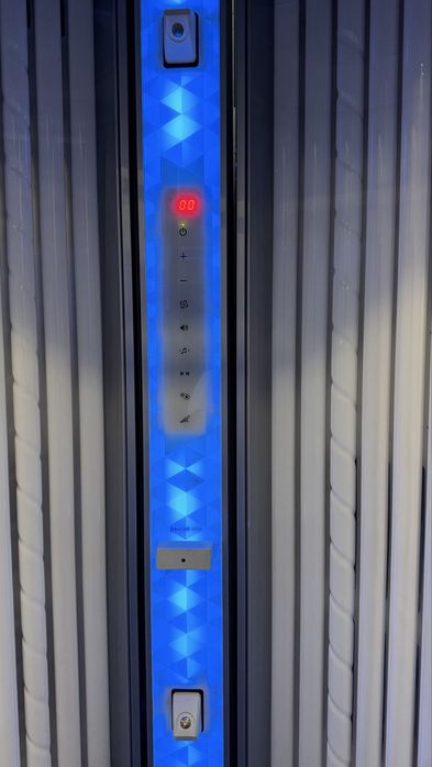 Luxura V8 48 × 200W, 2019 г. – нови лампи на 50 часа
