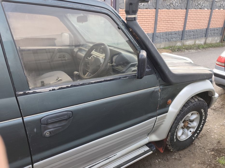 Паджеро 2  2.8 правый руль акпп