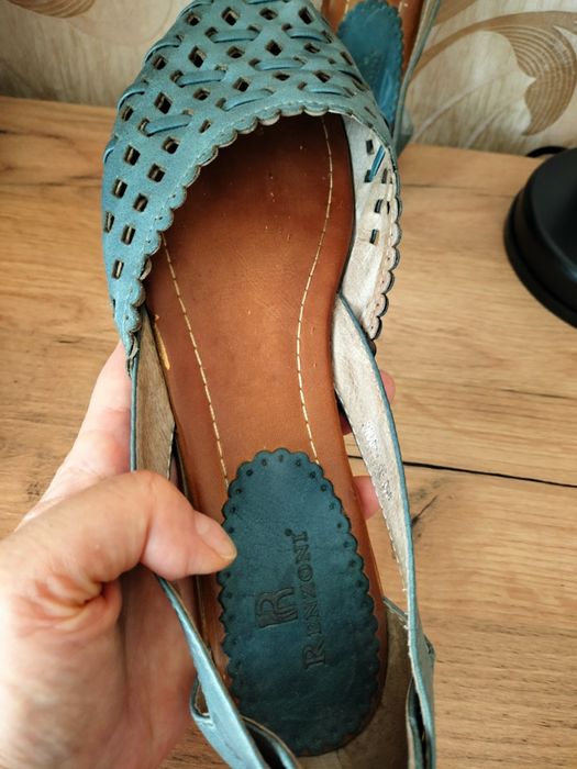 Продам балетки, кожа