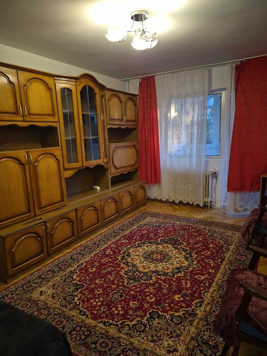 Apartament de inchiriat 3 camere decomandate  Manastur