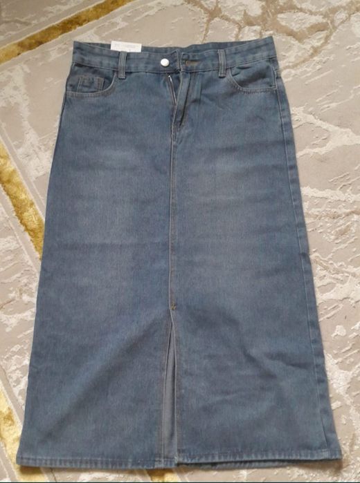 Продам женские платье 8000т