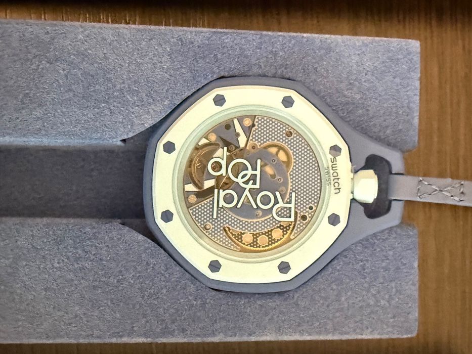 Swatch Royal Pop