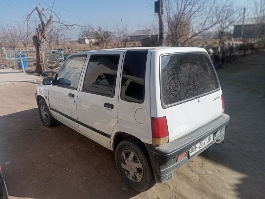 Tico 2001 benzinda srojna sotiladi