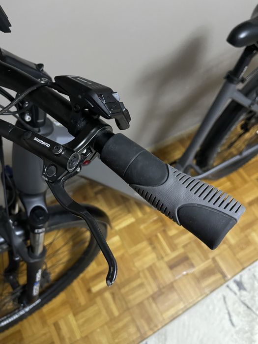 Bicicletă electrică stilus trk ca nou
