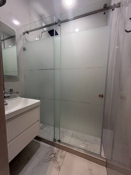 Аренда Максим Горький Художников