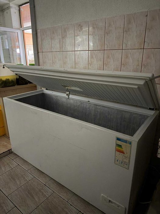 Echipamente Horeca - Friteuza, Bain marie, malaxor, dospitor, hota 3m / 90 cm, lazi congelator