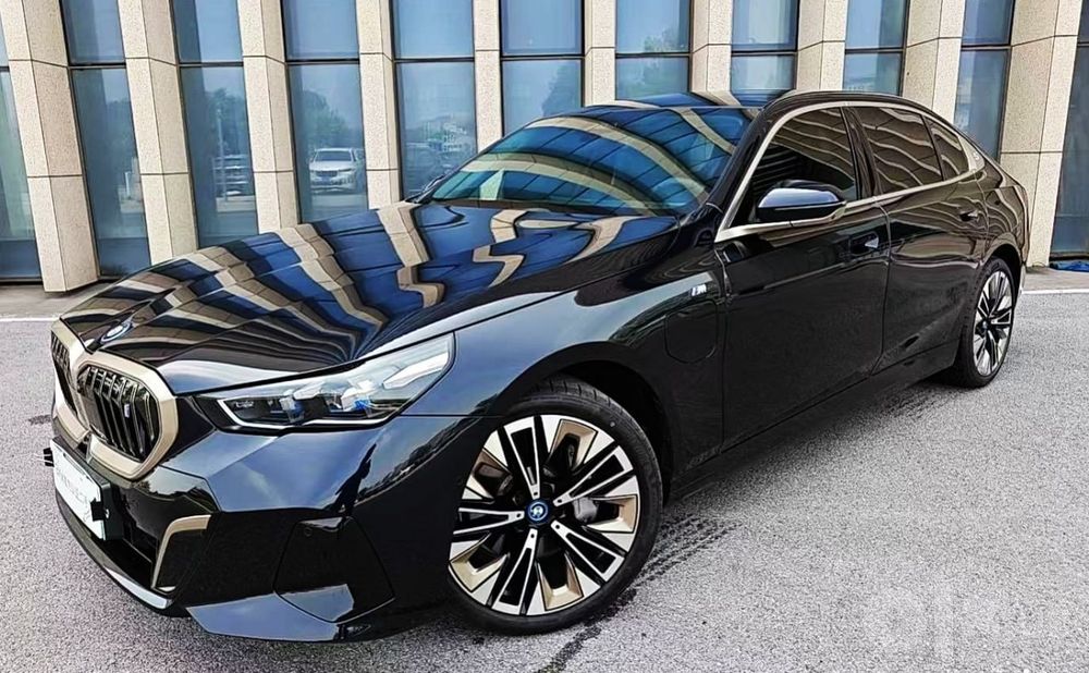 BMW i05 50L sotuvda
