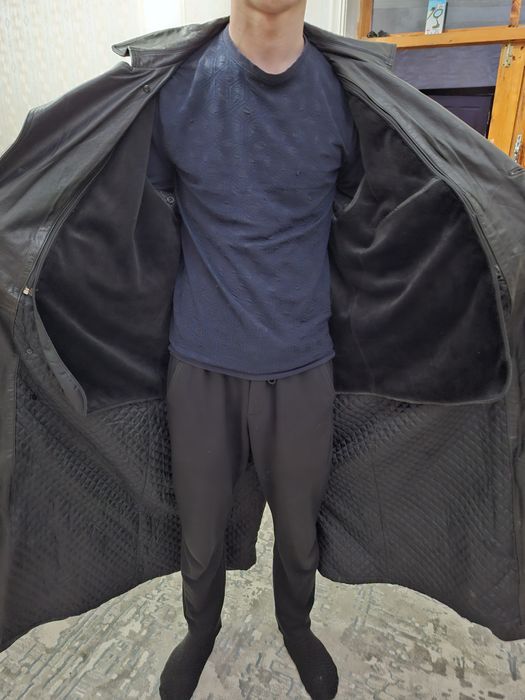 Чисто корейский мужской кожаный плащ сатылады