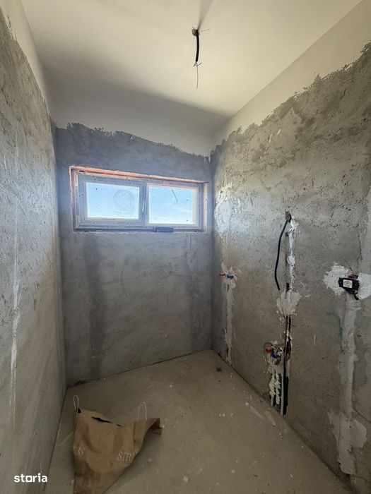 Casa 4 camere Domnesti/ De vanzare /