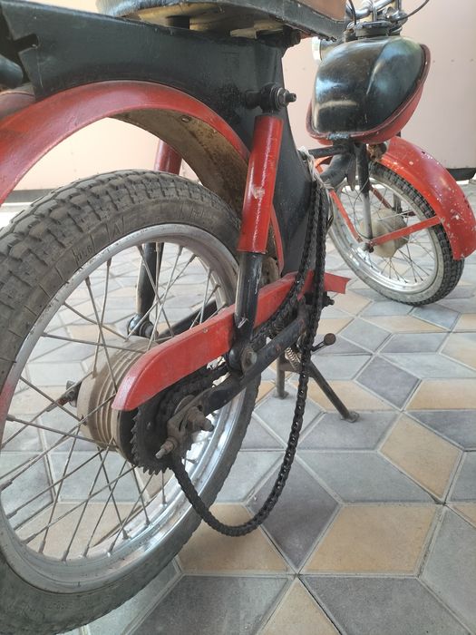 СССР ретро мопед рига 12