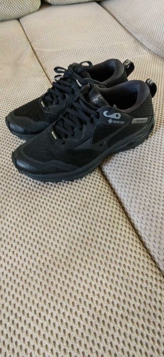 Mizuno wave rider gtx 38.5