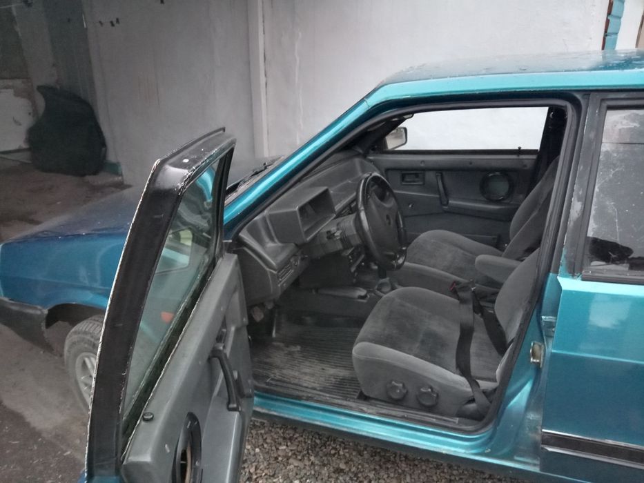 Продам машину торг