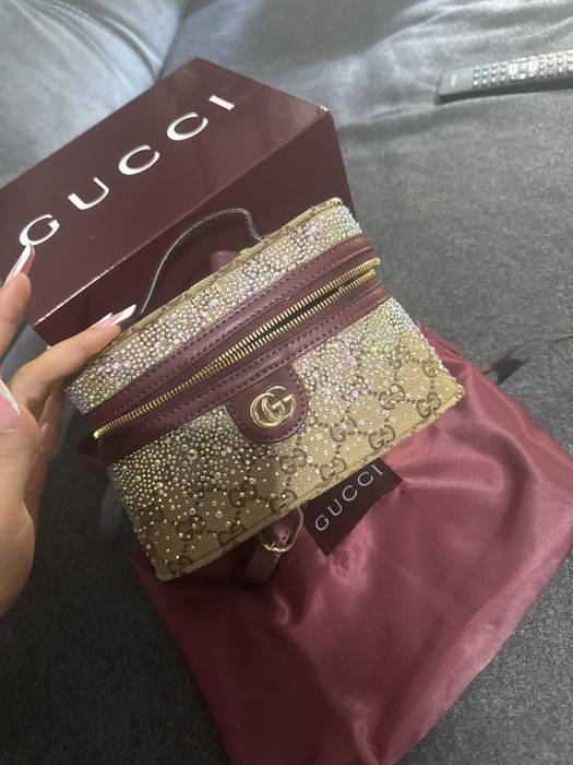 gucci vanity noua