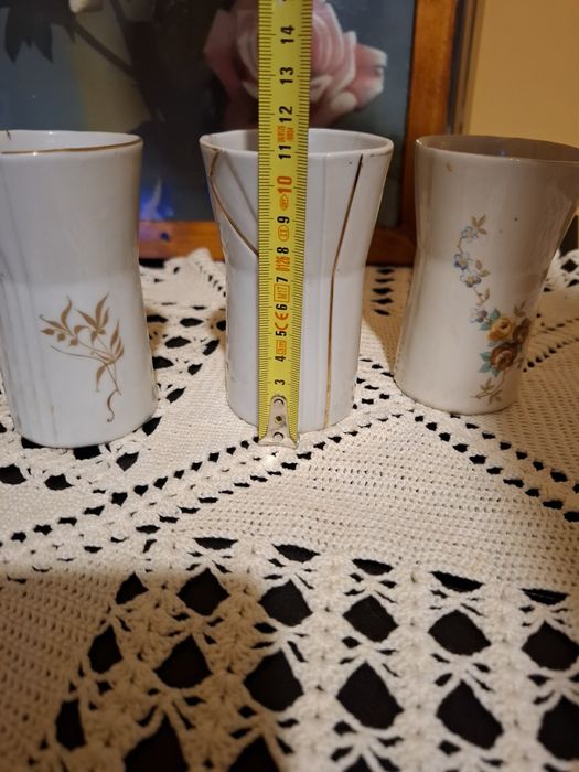 Лат малки  вазички