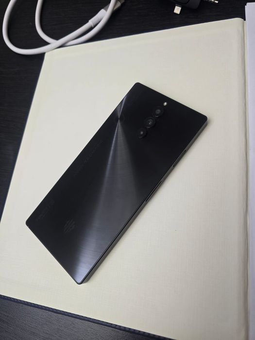 ZTE Nubia Redmagic 8s pro 12/256 GB игровой смартфон/телефон
