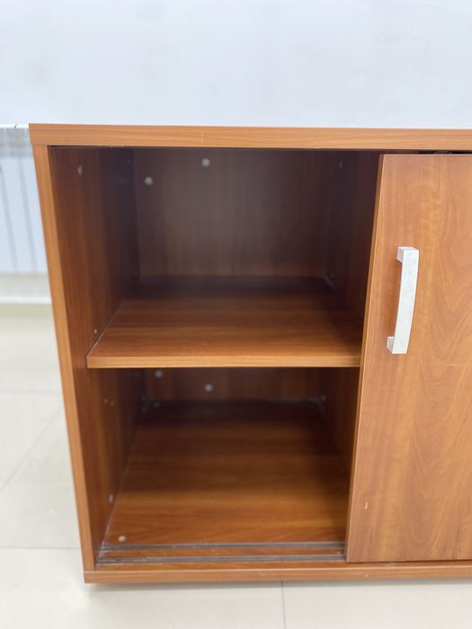 Продаю тумбу