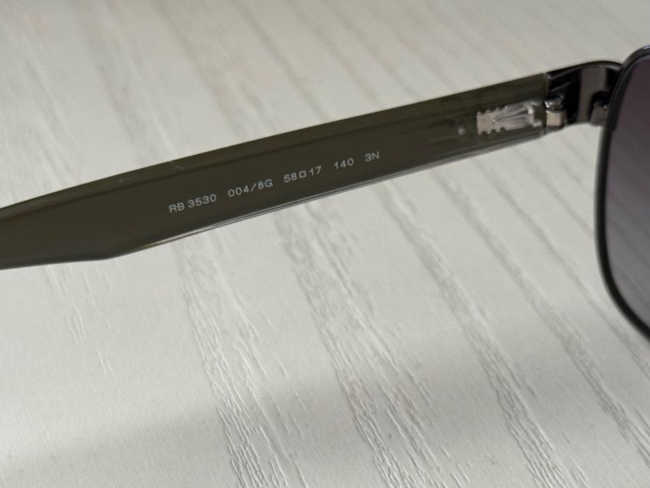 Очила RayBan RB 3530
