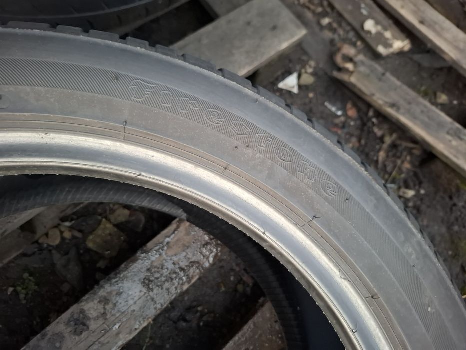 Vand 2 anvelope 245 45 18 firestone bune de vara dot 2022