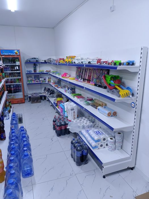 Стеллаж для магазина