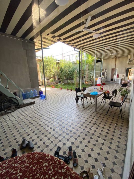 Uy srochna sotiladi 5sotix tayyor uy