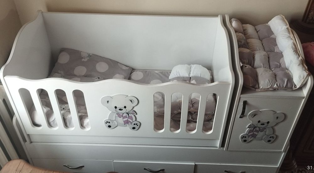 Detski kravat sotiladi ahvoli yaxshi ishlatilmagan