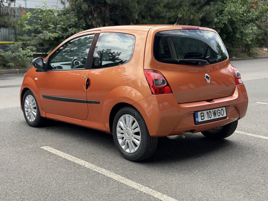 RENAULT Twingo