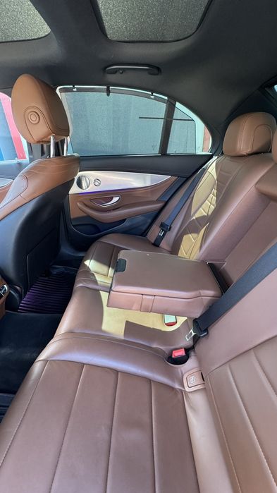 Mercedes Benz E350d