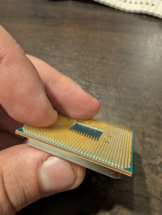 Okazie preț ‼️Procesor AMD Ryzen 5 pro 5655g cu grafica integrata !