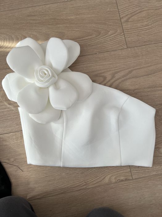 Дамски топ/ връхни дрехи