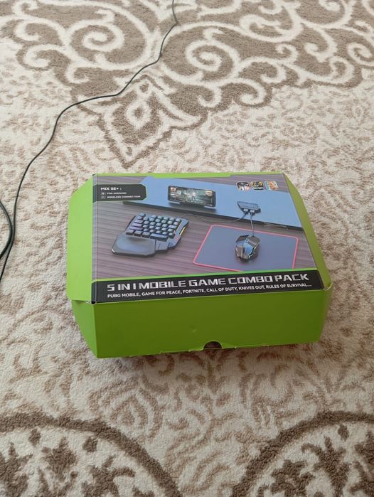 Клавиатура с мышкой