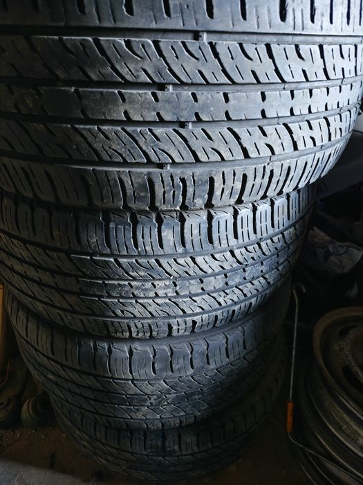 Продам резину 255/55/R18