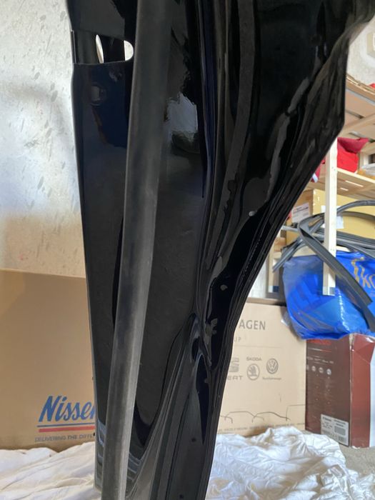 Две десни врати( предна и задна) за Ауди q5 -2018