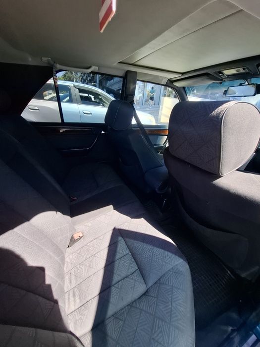 Mercedes benz w124 E230