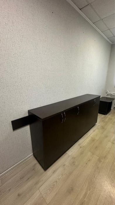 Продам мебель под офис