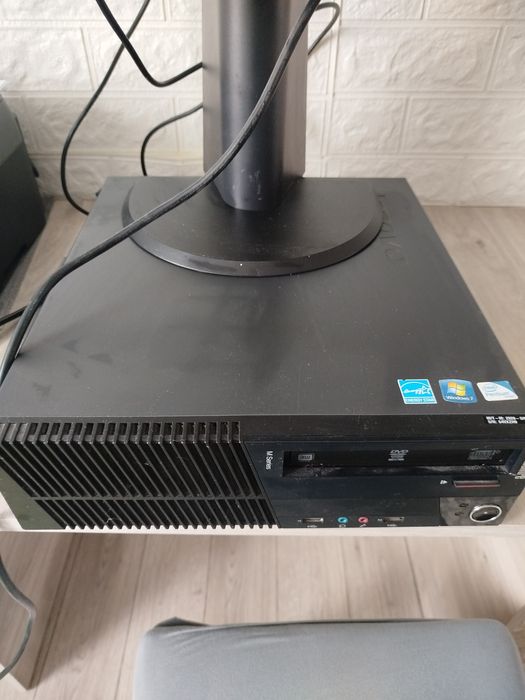 Tv LG, PC lenovo, Telefon Xiaomi