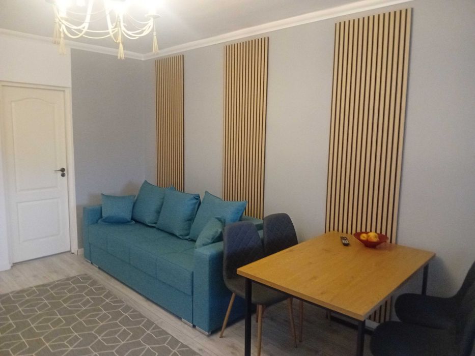 Apartament la curte zona rezidentiala Aeroportului Caransebes