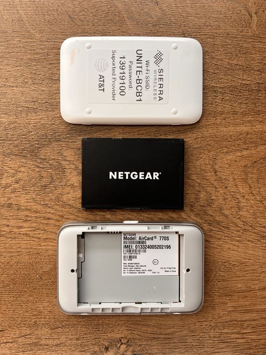 NETGEAR AirCard 770S - мобилен рутер, бисквитка