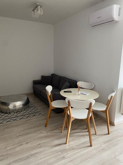 Apartament 2 camere bloc Ared zona Prima Shop