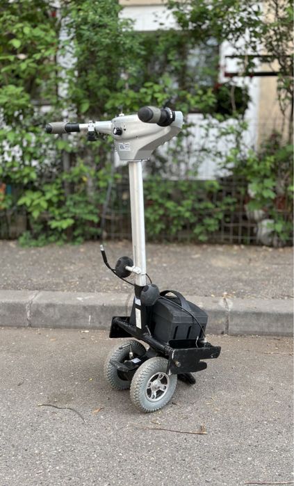 Cadru Rolator Carut Batrani Dizabilitati Electric Besco Med Mobilo EL2
