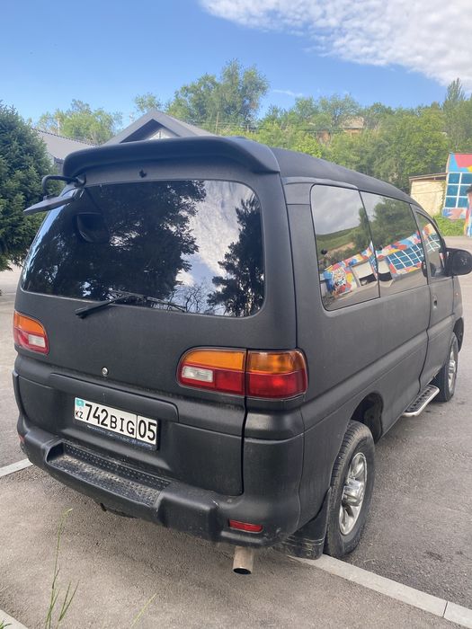 DELICA L400 Булка
