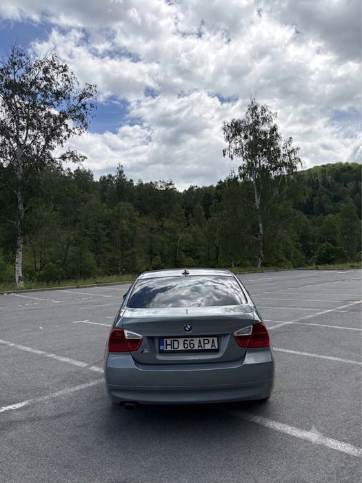 BMW 318i 2.0 Benzina 2005